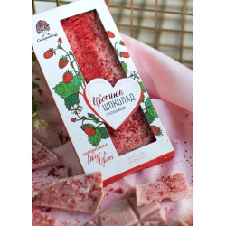 Цветной шоколад с клубникой, 100 г