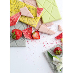 Цветной шоколад с черникой и лавандой, 100 г